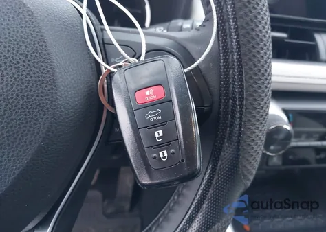 2023 Toyota Rav4 Xle z USA, uszkodzony, nr VIN 2T3W1RFV2PC223887